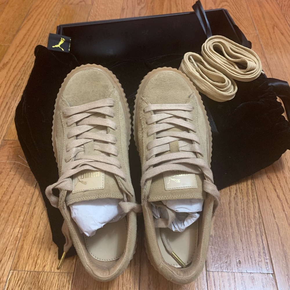 PUMA FENTY SUEDE CREEPERS OATMEAL SIZE 6
